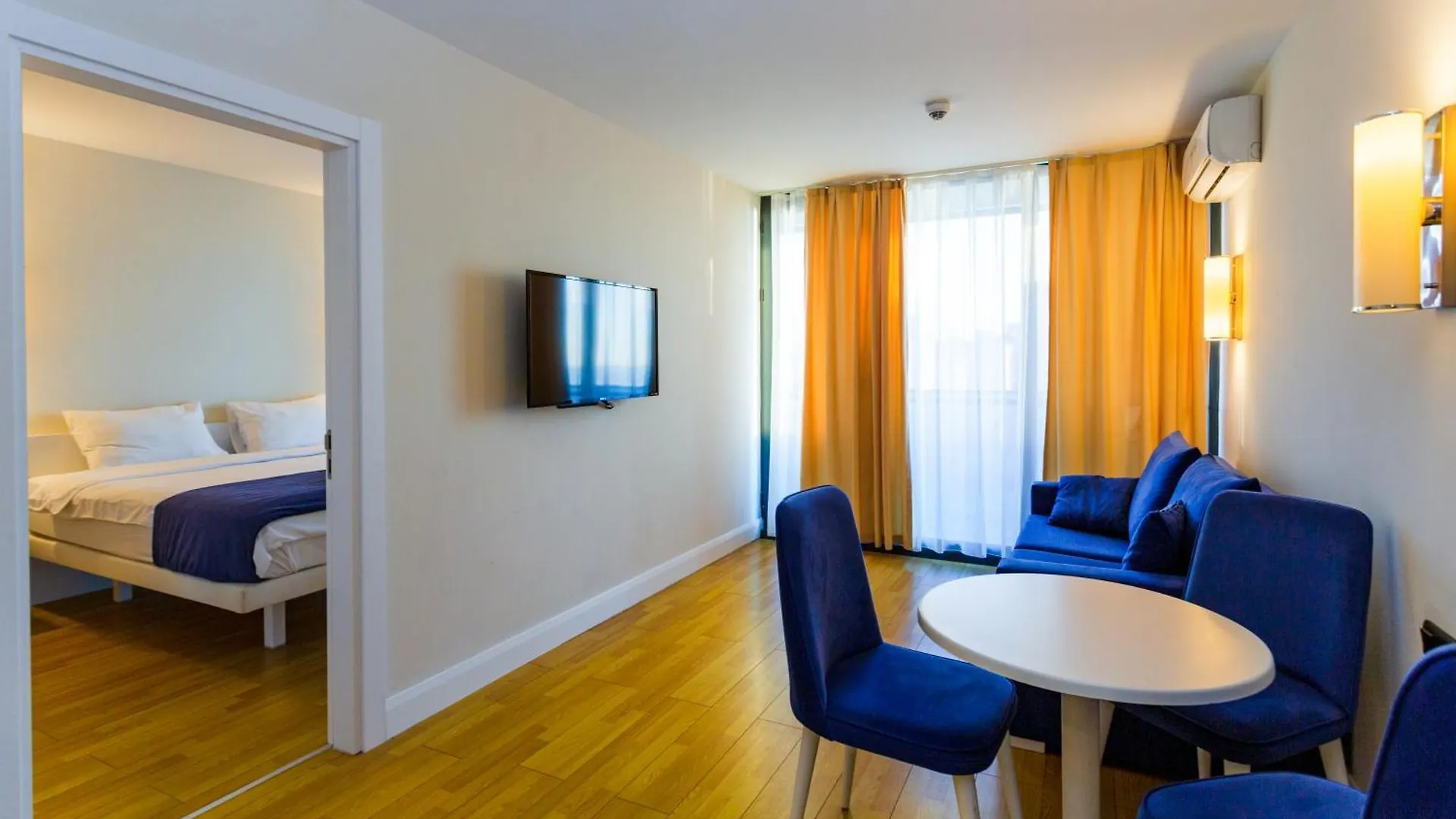 Orbi City Special Apartments Batumi 0*,